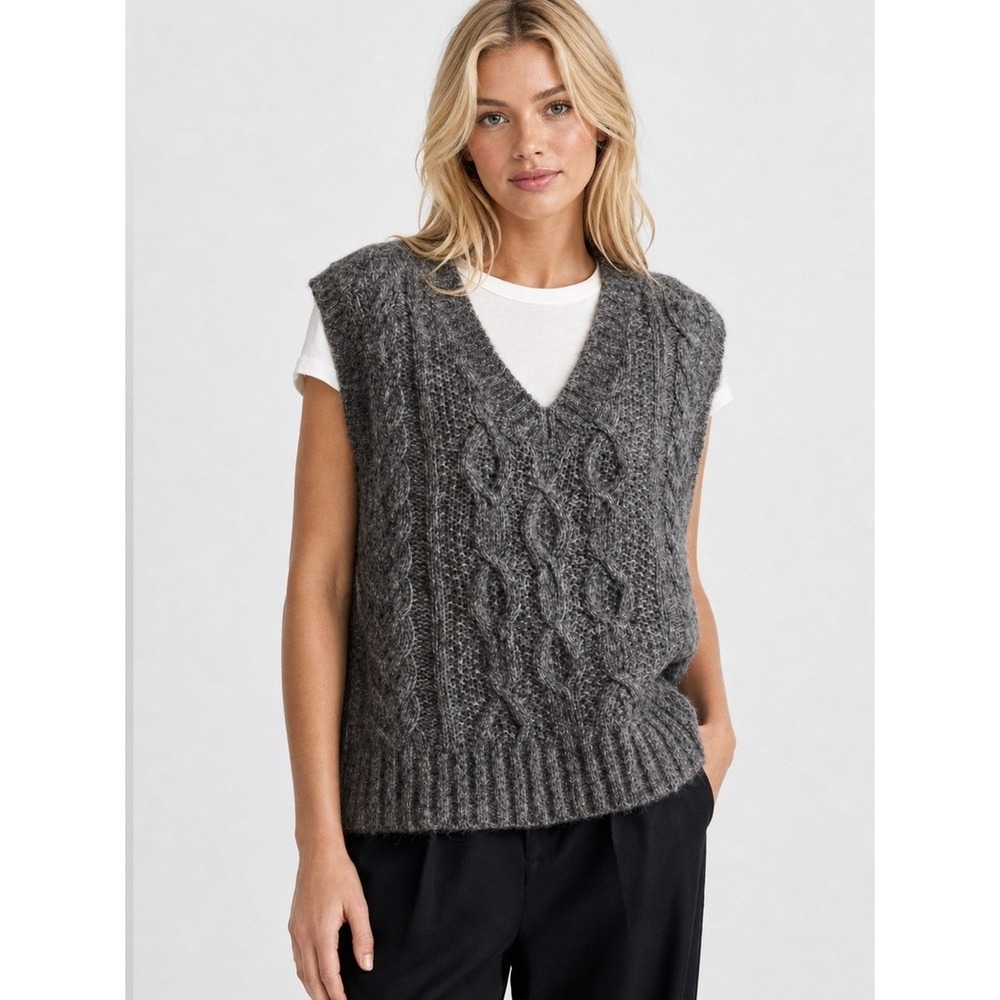 Everlane Alpaca Wool Cloud Cable Knit Vest Size XS‎ Relaxed Preppy Heritage Gray